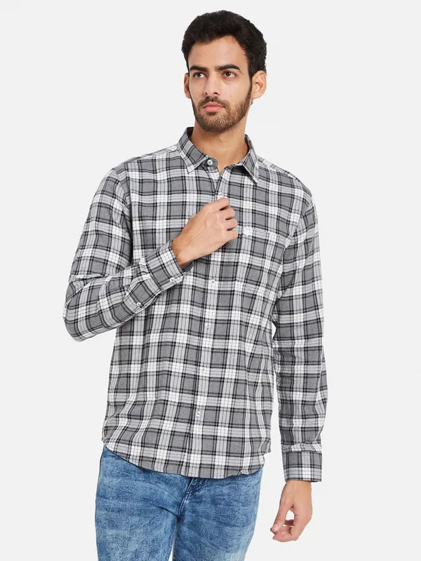 Mettle Men Grey Opaque Checked Casual Shirt Online